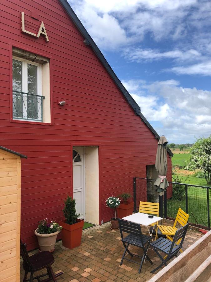 Gite La Maison La Saint-Aubin-d'Aubigne Extérieur photo