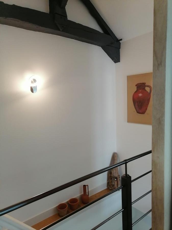 Gite La Maison La Saint-Aubin-d'Aubigne Extérieur photo