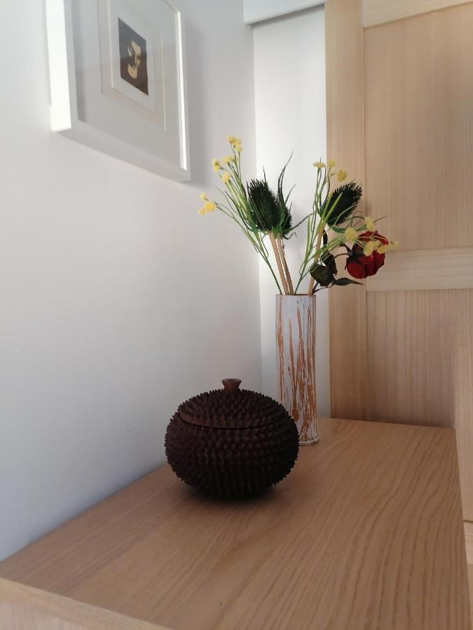 Gite La Maison La Saint-Aubin-d'Aubigne Extérieur photo